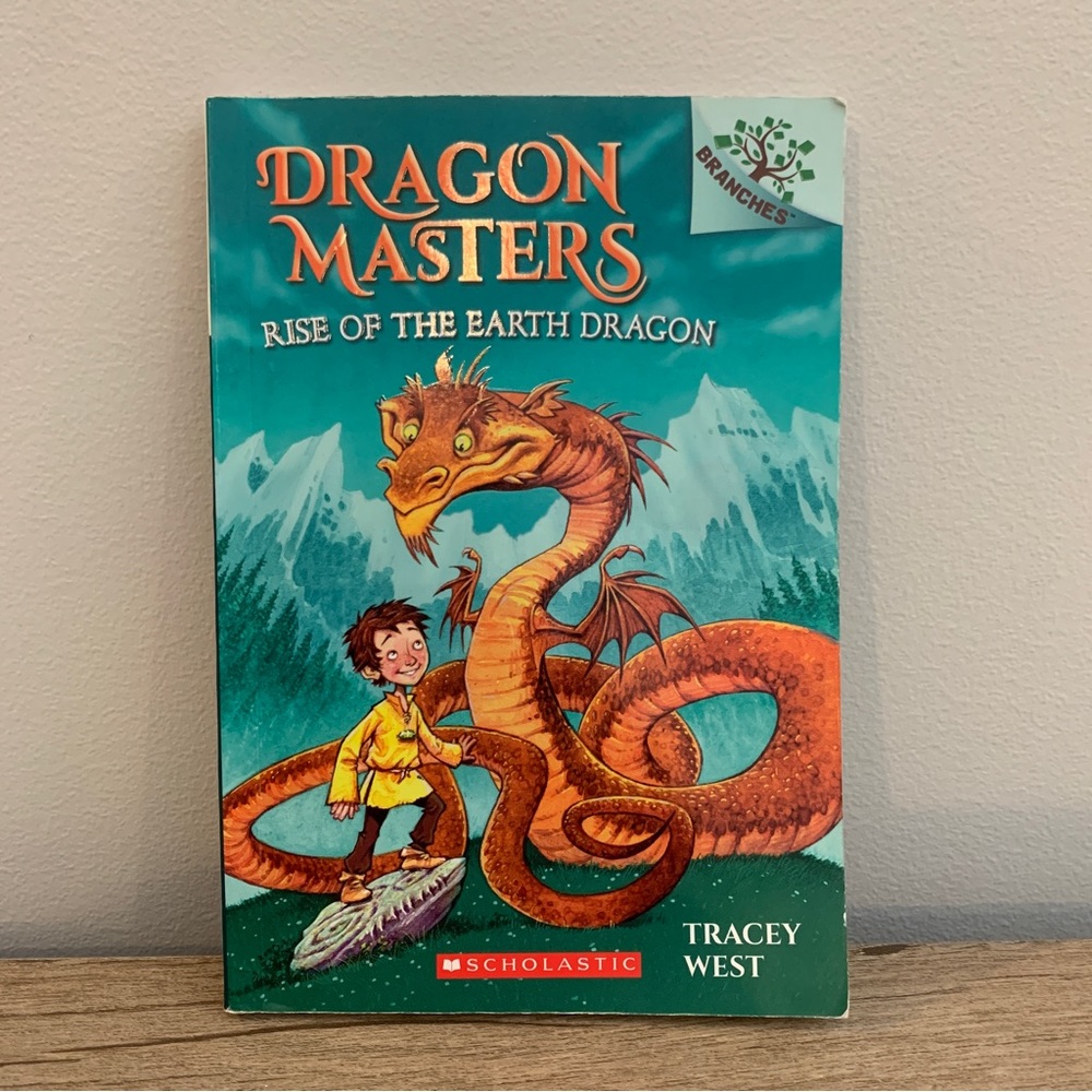 Dragon Masters rise of the earth dragon - Branches chapter book - 2nd grade